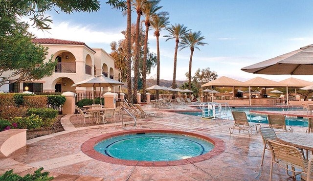 1br Championship Golf & Stunning Pools!