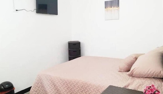 2 Nice and comfortable central apartment