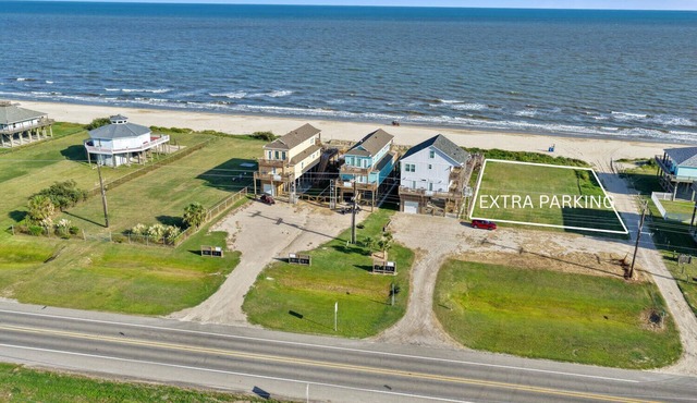 3 Beachfront Homes, 3 Heated Pools, 4 Hot Tubs, 3 Lifts, Pet Friendly, Sleeps 80