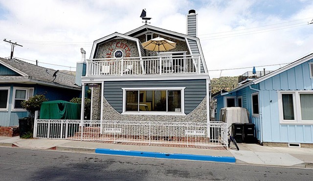 309CE: Incredible Island Vacation Home, Min Away from Downtown, BBQ, Porch - 309