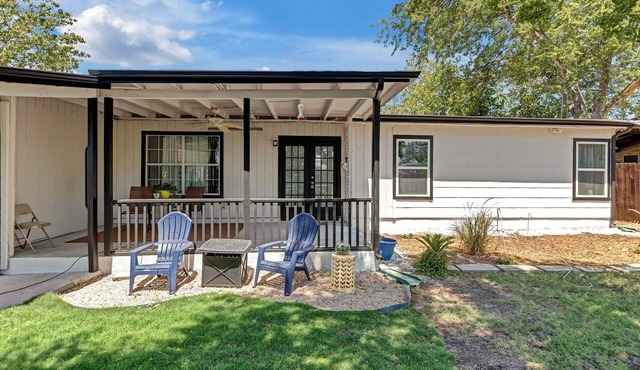 4 BR Near Lackland AFB- Family Friendly, Minutes from Seaworld theme park