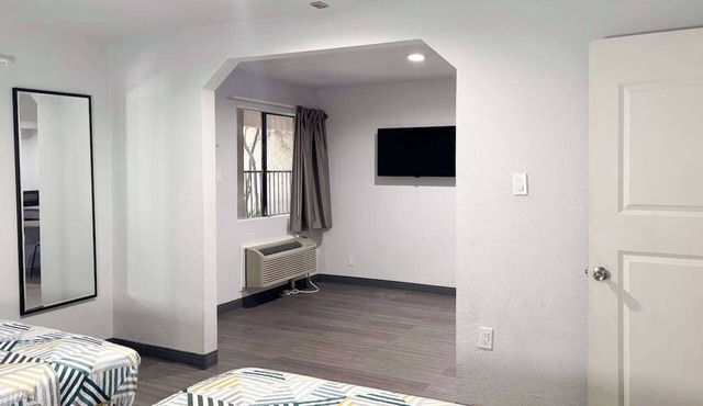 4 Sleek Studios Perfect for Overnight Layovers or Quick Short DFW Visits in Irving