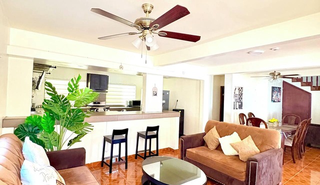 4BR Ensenada Home + Studio - Sleeps 10, Gated Parking near Downtown