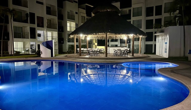 5 minutes from the beach and pool