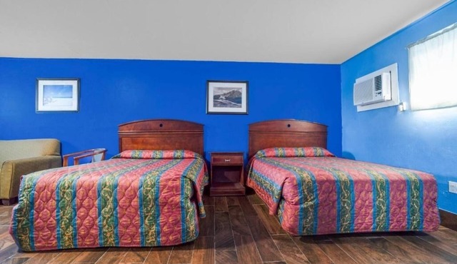 Affordable Room w/Private Bath – Steps to Padre Island Balli Park