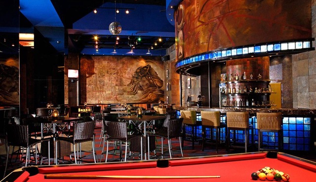 all 5 star ,free 24hr gcart over beach boardwalk forest