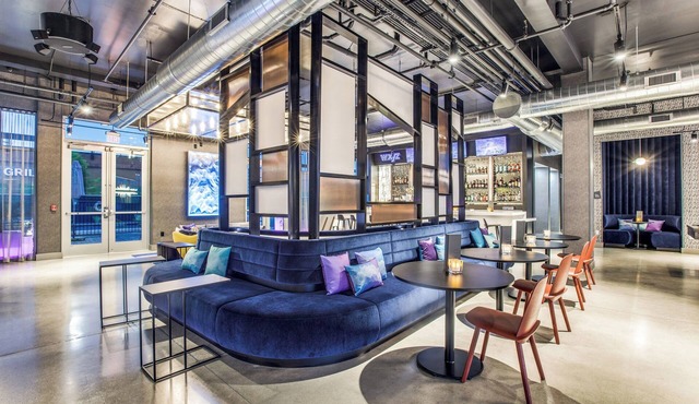 Aloft by Marriott Dallas Arlington Entertainment District