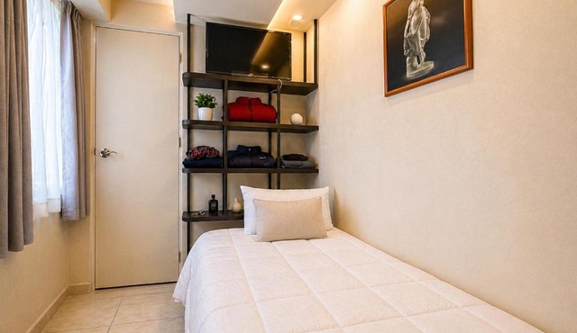 Alojamiento de habitación y baño privado con Todo Incluido Alimentos-Bebidas a 3 Min del Estadio - Terraza - Servicios Exclusivos
