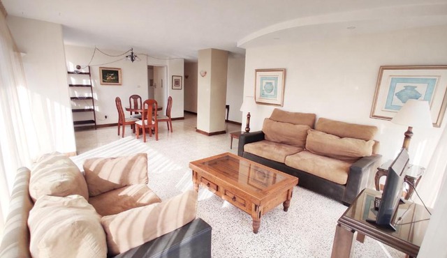 Apartamento Grande 3 habitaciones Z10