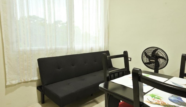 Apartamentos Petenchel, por Aeropuerto Flores Peten no 3