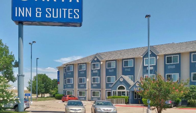 Arya Inn and Suites