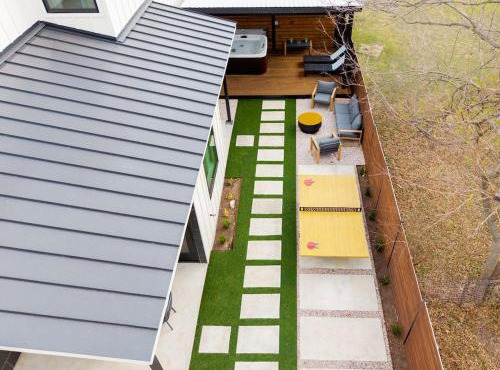Austin Ember House with Hot Tub & Pit