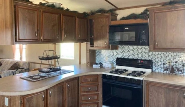 Backbone Ranch- 3BR/2Bath Rustic Country Living in Strawberry Point