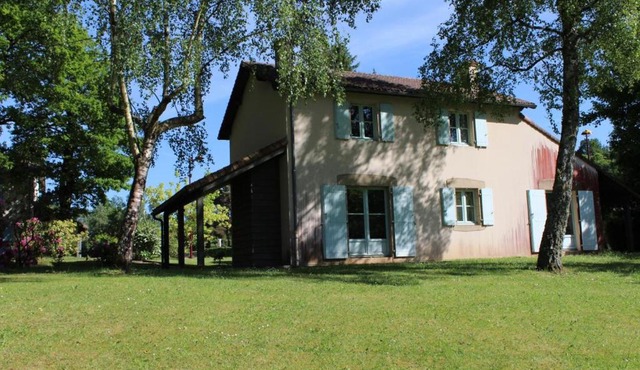 Basse roche in Meuzac