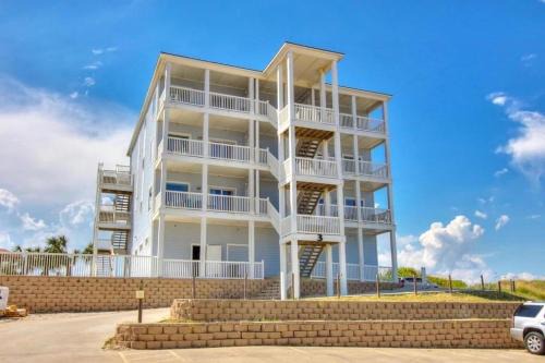 Beachgate Condo Suites and Hotel 341 condo