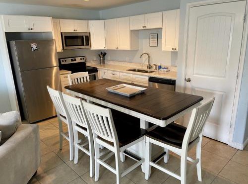 Beachgate Condo Suites and Hotel 536 - 537a - 537b condo