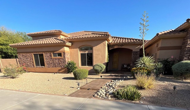 Beautiful casita 1 BR + Qn sofa bed Cave Creek, AZ near ball parks, golf, mtns +