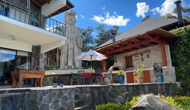 Beautiful Chalet in Lake Atitlan! w/Private direct Beach Access