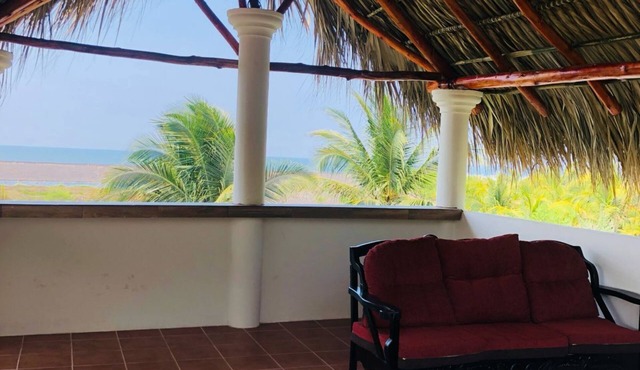 Birds House, Puerto San Jose