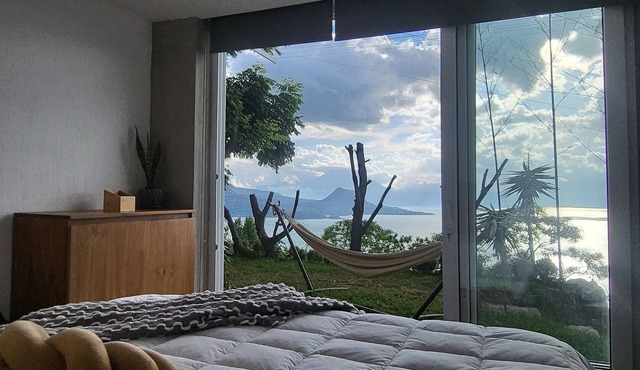 Bougavillage Villa Catuaí with TV and WiFi in San Antonio Palopó