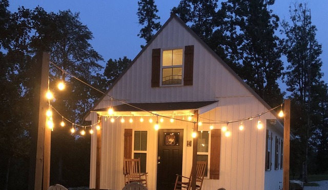 BRAND NEW! Tiny Cottage near Greers Ferry Lake~HillCreek Cabins