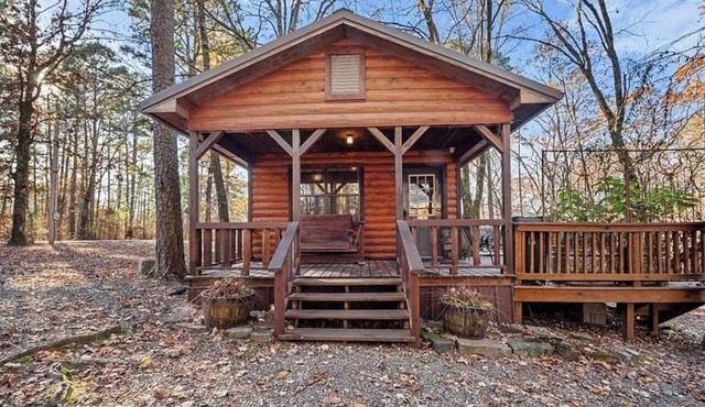Broken Bow Duo Cabins | Private Hot Tub in Broken Bow