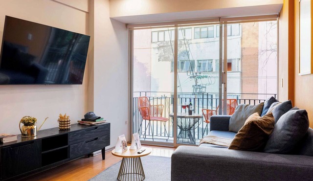Capitalia | Urban Nature Stay w/Balcony + Gym