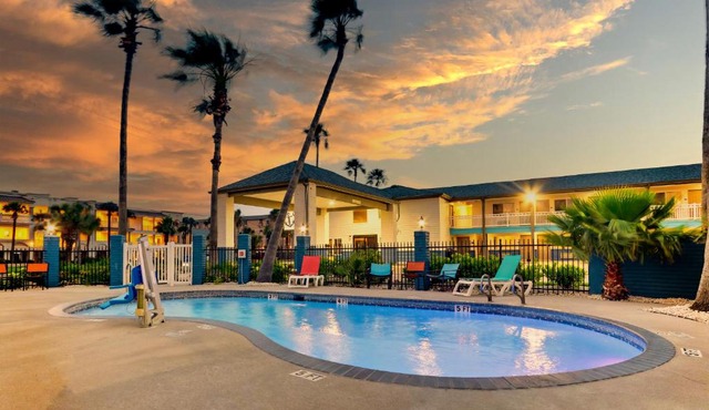 Captains Quarters Inn