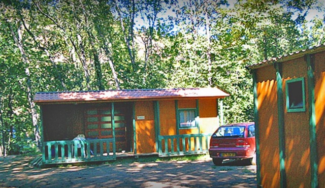 - Caravan 9b - in ESCARO