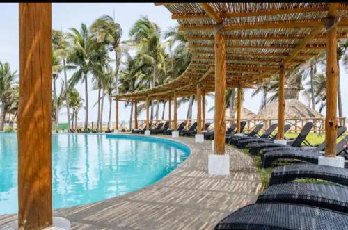 Casa, alberca, club de playa WI-FI en Acapulco