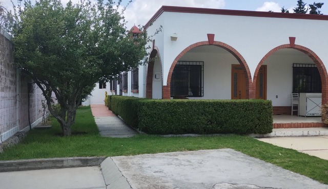 Casa/Asador/Chimenea, Amueblada, a Solo 7 km de las Pirámides de Teotihuacán
