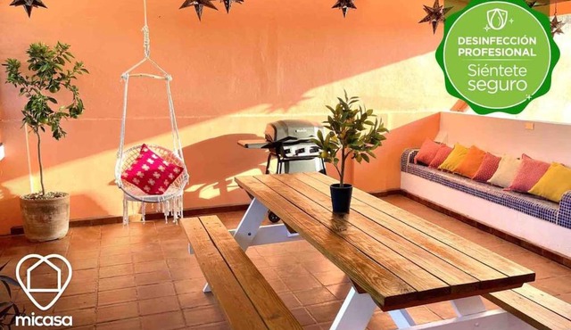 Casa Centro Panajachel / Parqueo Privado / 7-12 pax