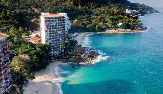 Casa de Rada - Beach/Ocean Front Penthouse Condo on the best beach
