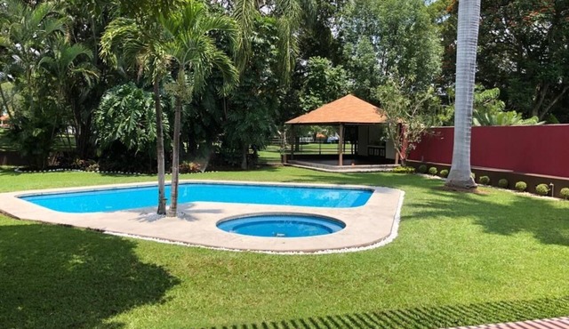 CASA FLAMBOYAN