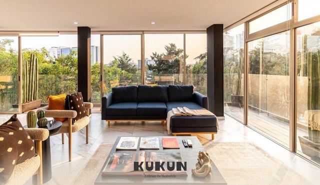 Casa Horacio by Kukun