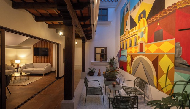 Casa Los Murales A/art. style. peace. king bed