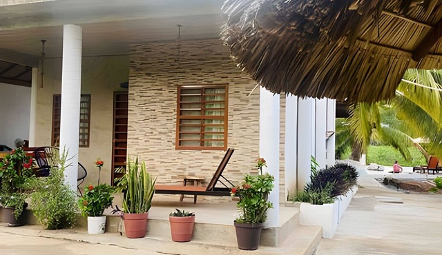 Casa Las Palma Playa la Saladita