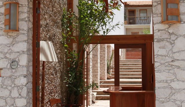 Casa Tsaya Boutique