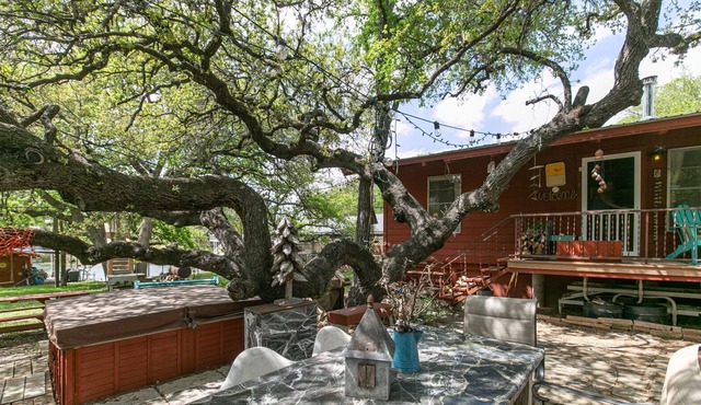 Casita de Tortuga - Sleeps 6, Lakefront, Hot Tub