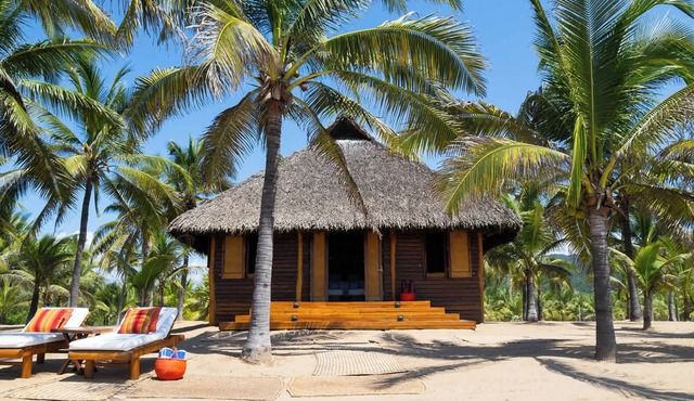 Casita Las Palmas Beach Bungalow