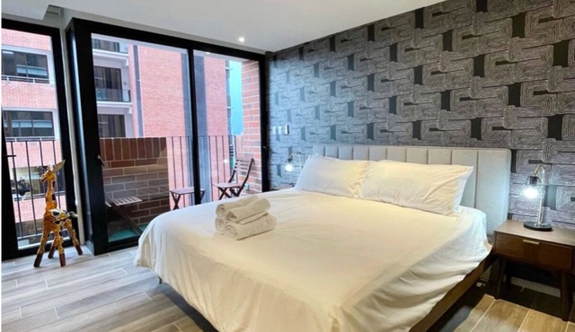 CaSuya Airali Studio Apartment w/heated pool, gym