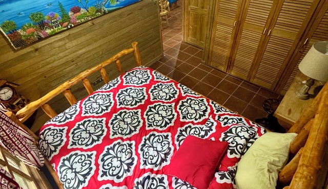 Chalet in the Woods - Wifi/Breakfast/Washing machine
