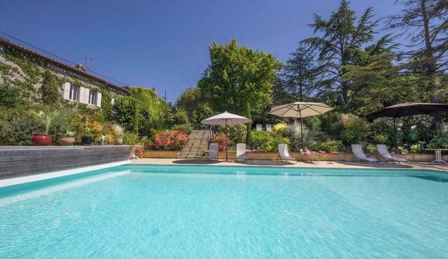 Character house between Toulouse and Carcassonne in Soupex