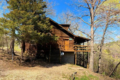 Charlie's Ol' Fishing Cabin