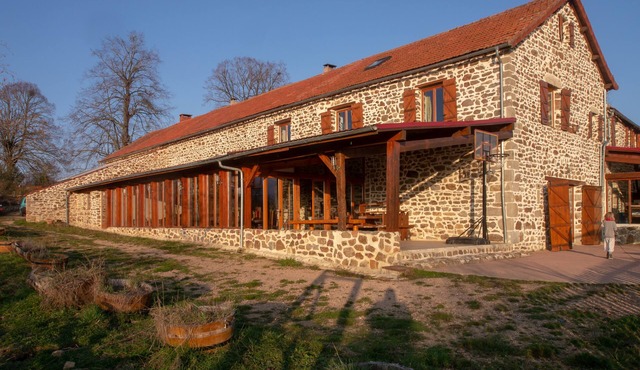 Charm and authenticity in the heart of the Combrailles in Virlet