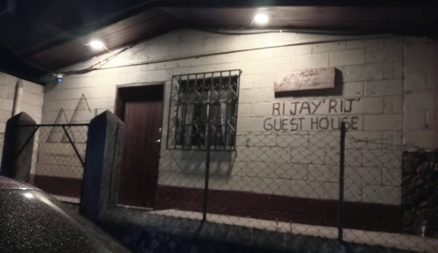 Charming 2-bedroom house in delightful San Lucas Tolimán with WiFi