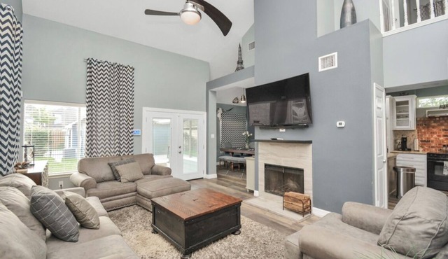 Charming 3-bedroom patio house in peaceful Champions near Golf Course.