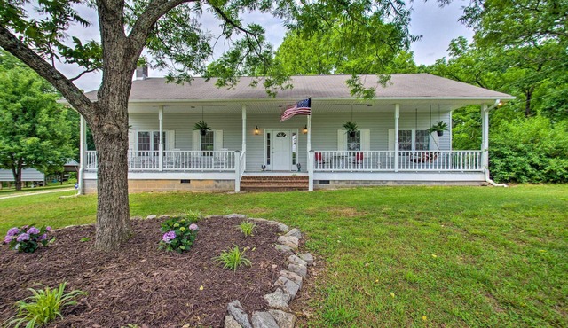 Charming Boydton Retreat ~ 5 Mi to Kerr Lake! in Boydton