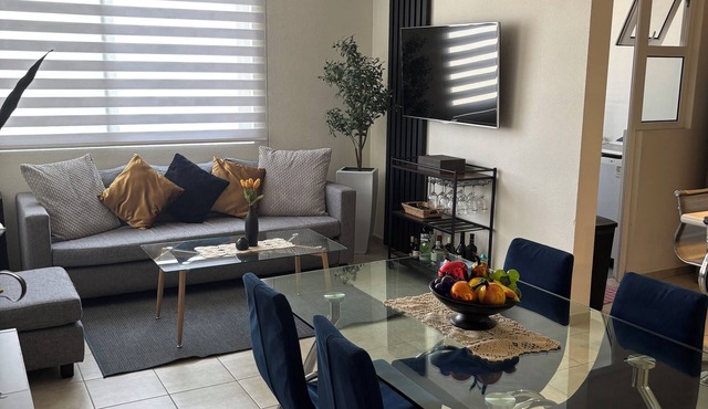 Charming and exotic 2bedroom apartment in Santiago de Querétaro with WiFi &pool