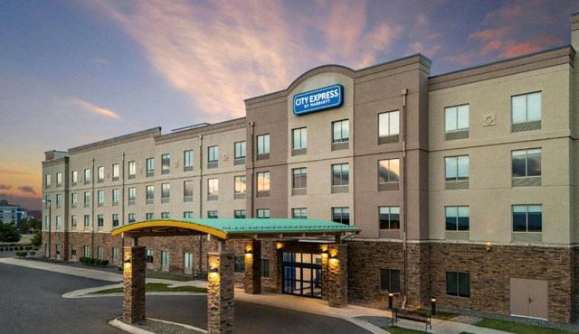 City Express by Marriott Denver Airport